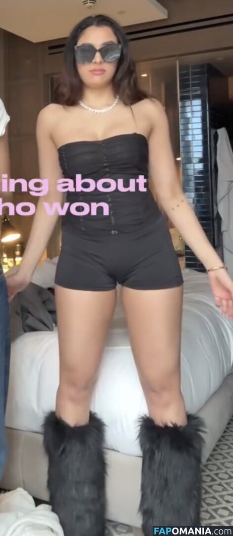 alycakes__ / iconicakes / sara deshmukh / saradeshmukhhh Γυμνός OnlyFans  Διαρρεύσαστη φωτογραφία #24