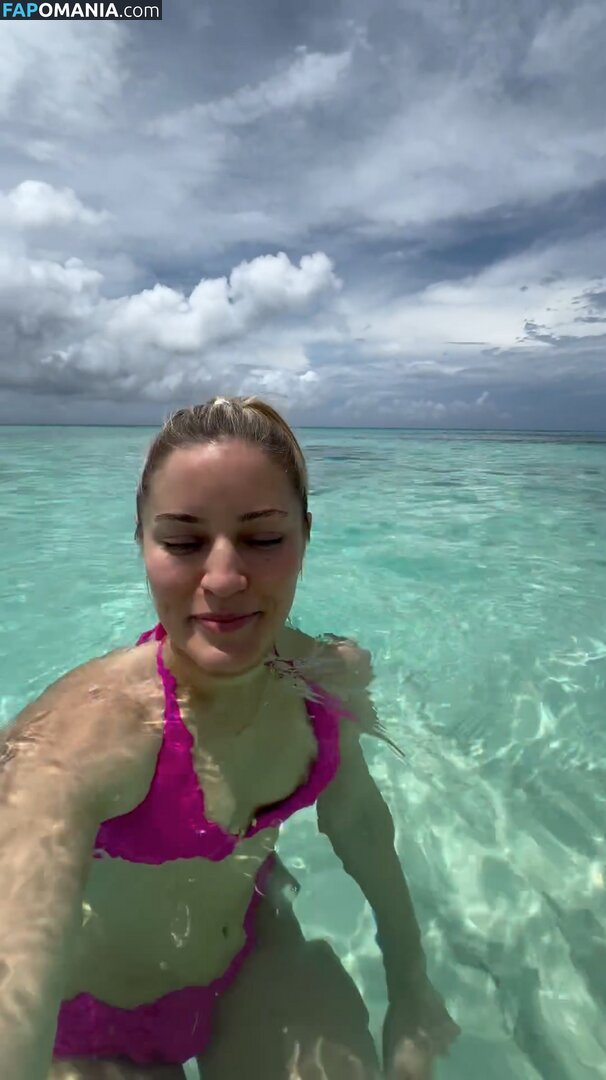 Justine Ezarik / iJustine Γυμνός OnlyFans  Διαρρεύσαστη φωτογραφία #224