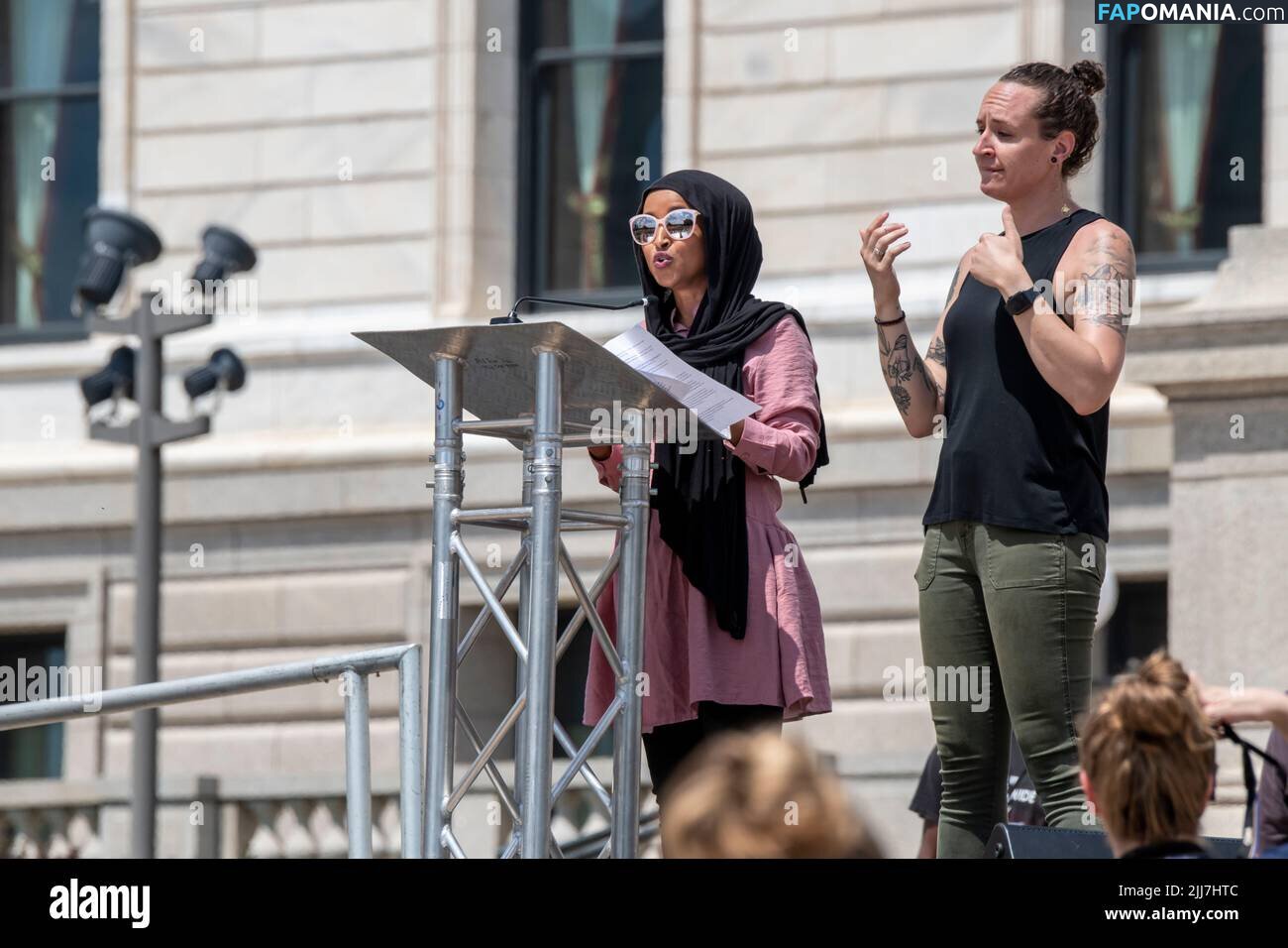 Ilhan Omar Γυμνός OnlyFans  Διαρρεύσαστη φωτογραφία #10
