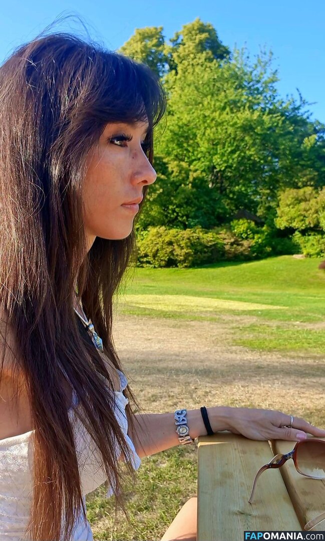illeeria Γυμνός OnlyFans  Διαρρεύσαστη φωτογραφία #5