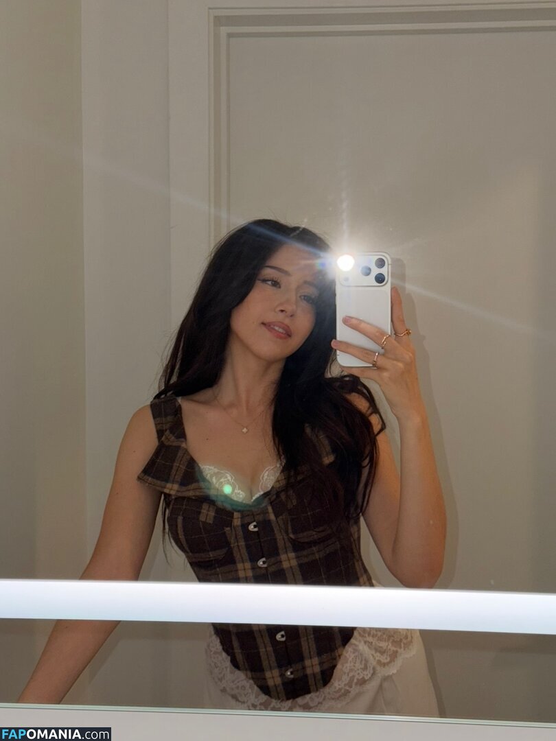 imane / imane... / pokimane Γυμνός OnlyFans  Διαρρεύσαστη φωτογραφία #22