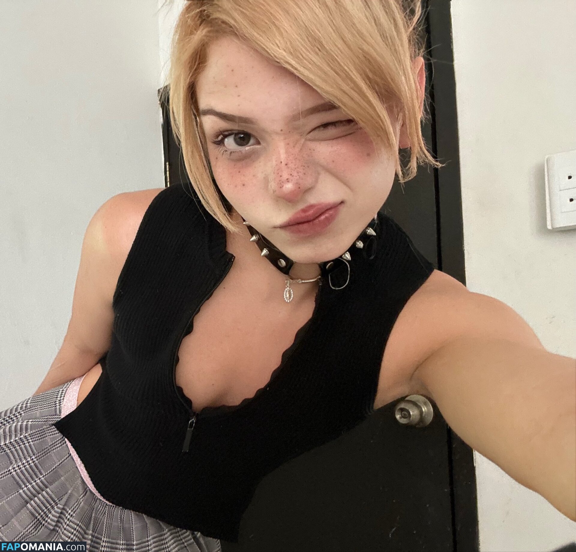 https: / imdinofer Γυμνός OnlyFans  Διαρρεύσαστη φωτογραφία #1