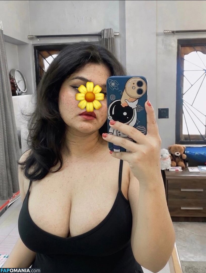Indian Naughty Stuff / https: / justnaughtystuf / urvashi_apsaraa Γυμνός OnlyFans  Διαρρεύσαστη φωτογραφία #5