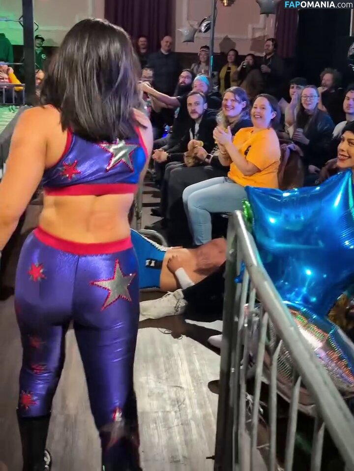 Izzy Moreno  / Izzy Moreno / ItsIzzyMania / itsizzymania Γυμνός OnlyFans  Διαρρεύσαστη φωτογραφία #7