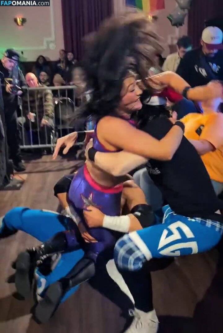 Izzy Moreno  / Izzy Moreno / ItsIzzyMania / itsizzymania Γυμνός OnlyFans  Διαρρεύσαστη φωτογραφία #12