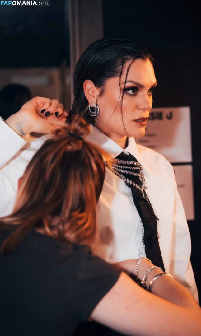 Jessie J / https: / jessie-j / jessiej Γυμνός OnlyFans  Διαρρεύσαστη φωτογραφία #187