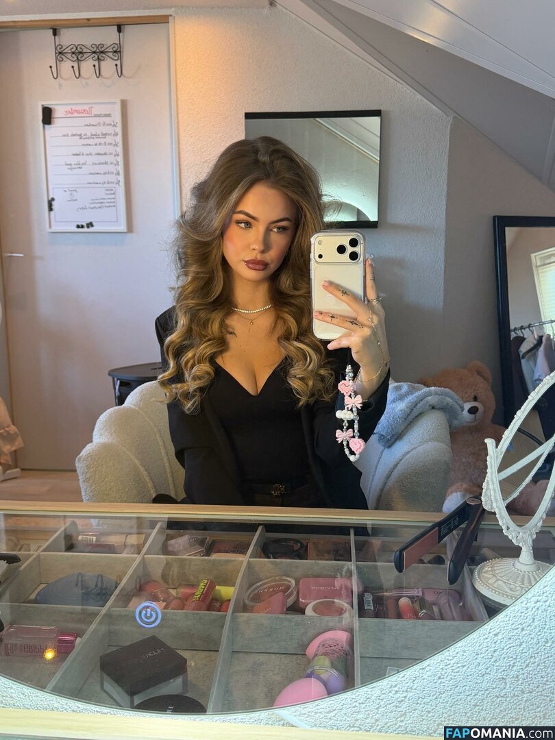 Jill van Hoof / jillgt_jillvanhoof / jillvanhoofx / jillvanhoofxx / jillx / 𝐽𝑖𝑙𝑙 𝑣𝑎𝑛 𝐻𝑜𝑜𝑓 Γυμνός OnlyFans  Διαρρεύσαστη φωτογραφία #6