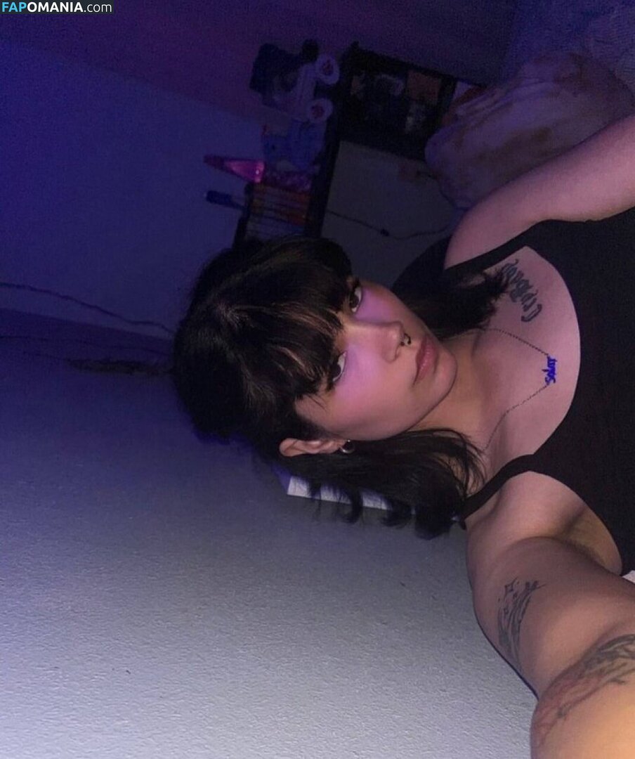 Julia Graham / https: / teasingmoon / teasingmoon... / temptedevil / temptedevil... Γυμνός OnlyFans  Διαρρεύσαστη φωτογραφία #10