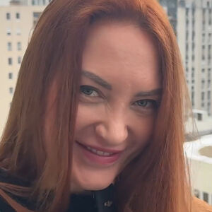 Julia Maze