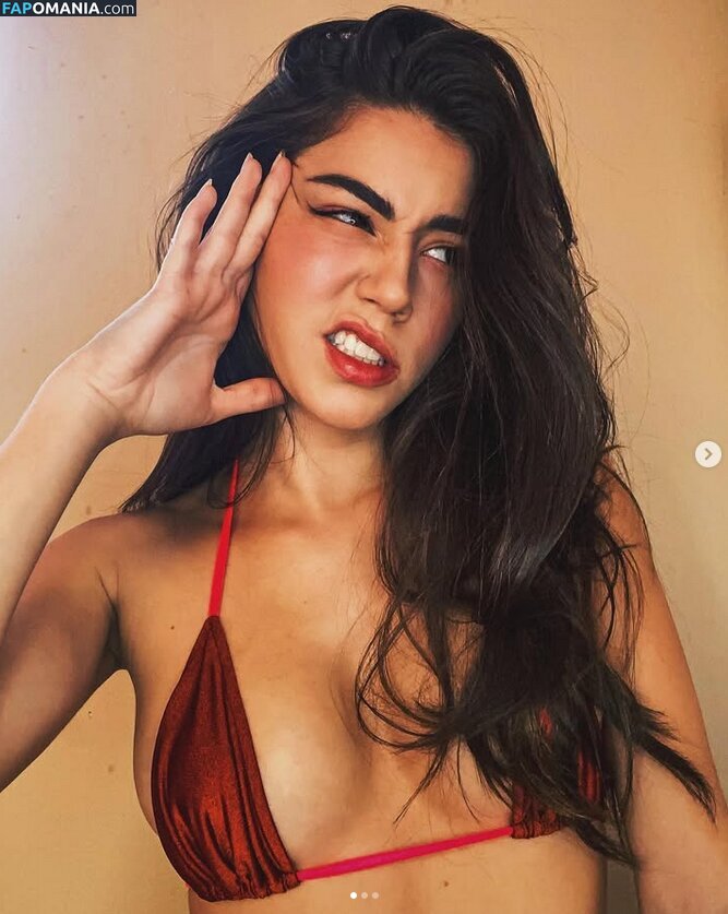 Juliane Carvalho / julianecarvalh0 / julianecarvalho Γυμνός OnlyFans  Διαρρεύσαστη φωτογραφία #3