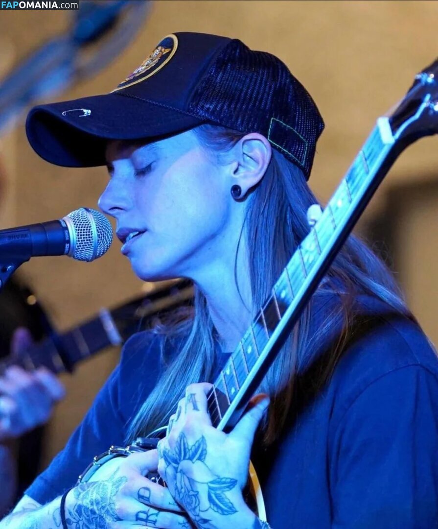 Julien Baker / julienrbaker Γυμνός OnlyFans  Διαρρεύσαστη φωτογραφία #23