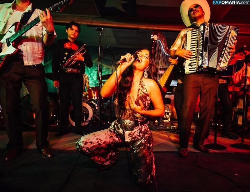 Kacey Musgraves / heavenlyyhazel / spaceykacey Γυμνός OnlyFans  Διαρρεύσαστη φωτογραφία #33