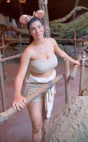 Kami Cosplayer