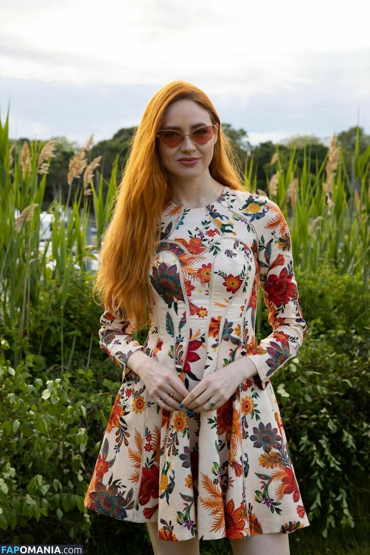 Karen Gillan / karengillan Γυμνός OnlyFans  Διαρρεύσαστη φωτογραφία #1