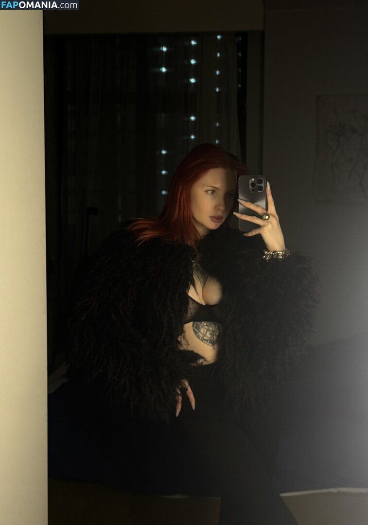 Karina Kherman / NebelaiaK / kher.man Γυμνός OnlyFans  Διαρρεύσαστη φωτογραφία #4