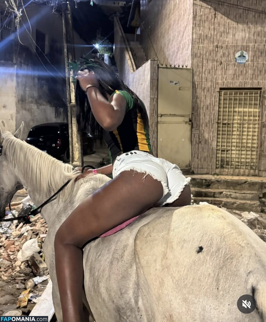 Karolayne / euubrown Γυμνός OnlyFans  Διαρρεύσαστη φωτογραφία #1