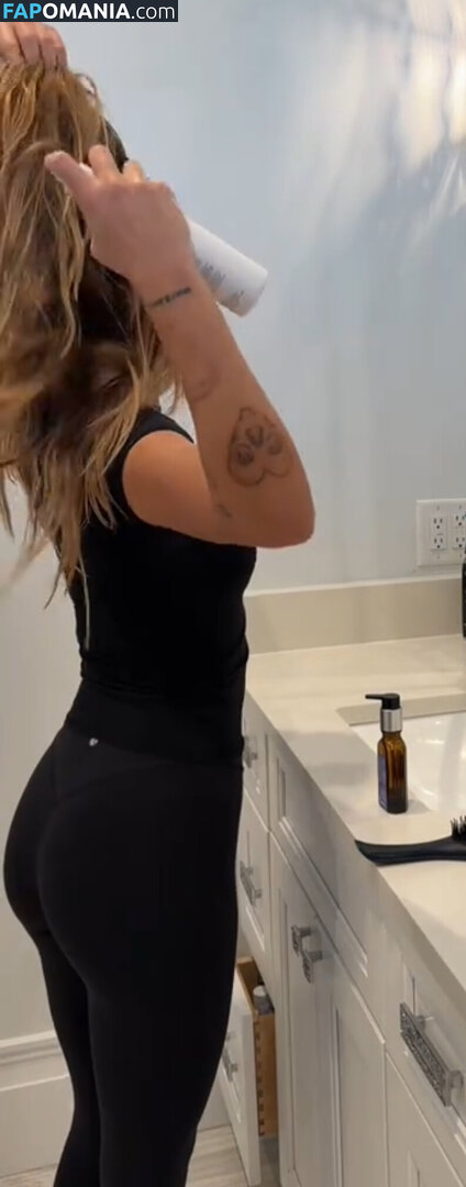 Katie Dillenbeck / katievsaliens Γυμνός OnlyFans  Διαρρεύσαστη φωτογραφία #10