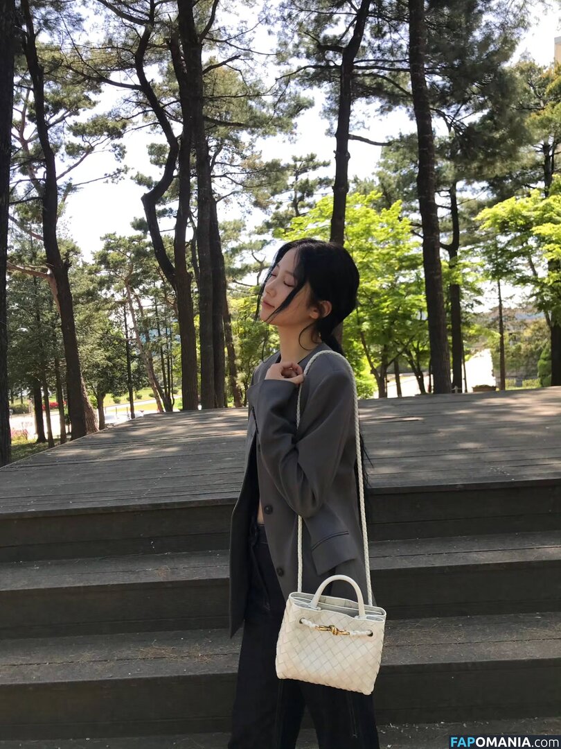 Kazuha Nakamura 中村 一葉 / LESSERAFIM / zuhazana Γυμνός OnlyFans  Διαρρεύσαστη φωτογραφία #1