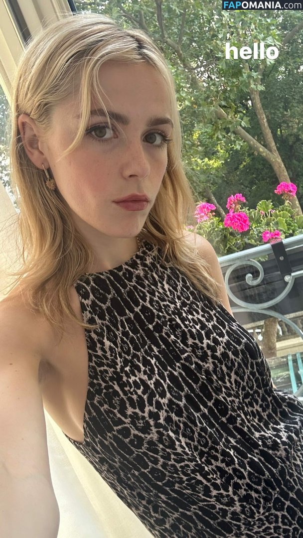AdventuresSabrina / Kiernan Shipka / kiernanshipka Γυμνός OnlyFans  Διαρρεύσαστη φωτογραφία #113