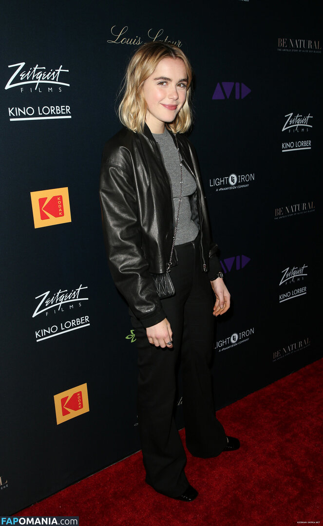 AdventuresSabrina / Kiernan Shipka / kiernanshipka Γυμνός OnlyFans  Διαρρεύσαστη φωτογραφία #534