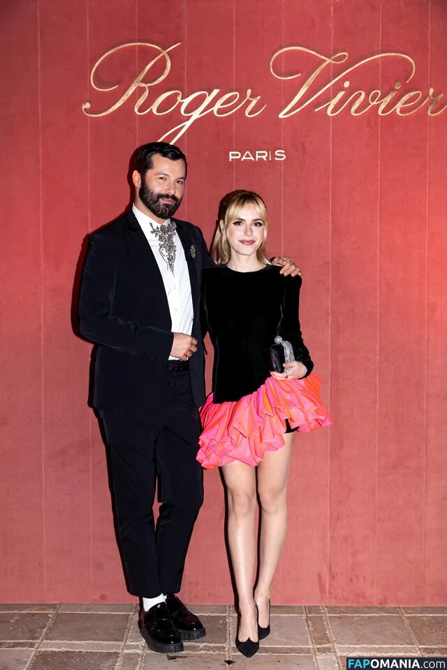 AdventuresSabrina / Kiernan Shipka / kiernanshipka Γυμνός OnlyFans  Διαρρεύσαστη φωτογραφία #591