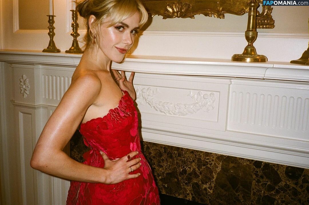 AdventuresSabrina / Kiernan Shipka / kiernanshipka Γυμνός OnlyFans  Διαρρεύσαστη φωτογραφία #879
