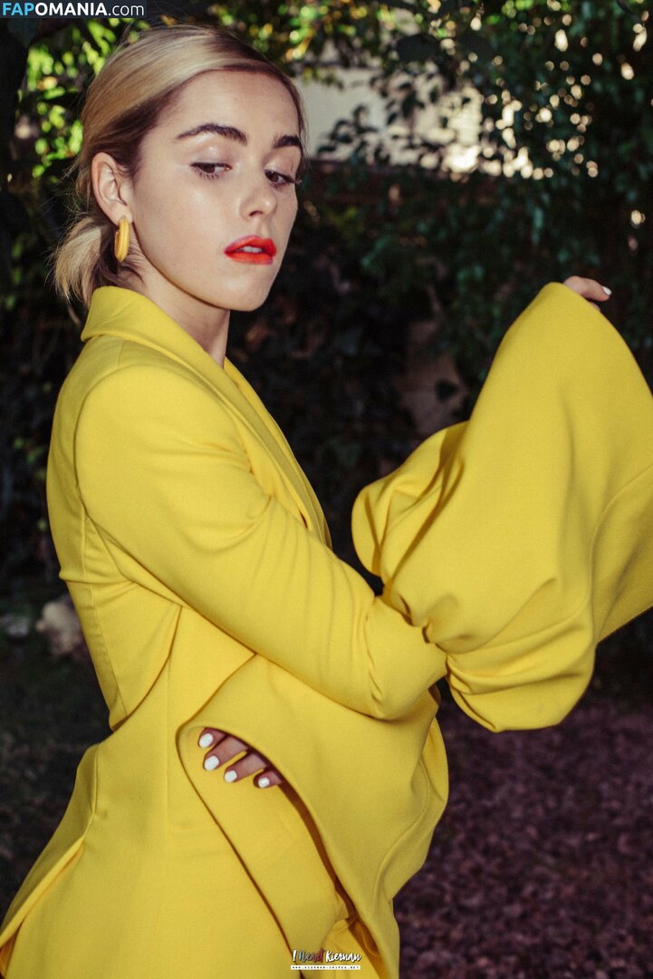 AdventuresSabrina / Kiernan Shipka / kiernanshipka Γυμνός OnlyFans  Διαρρεύσαστη φωτογραφία #968