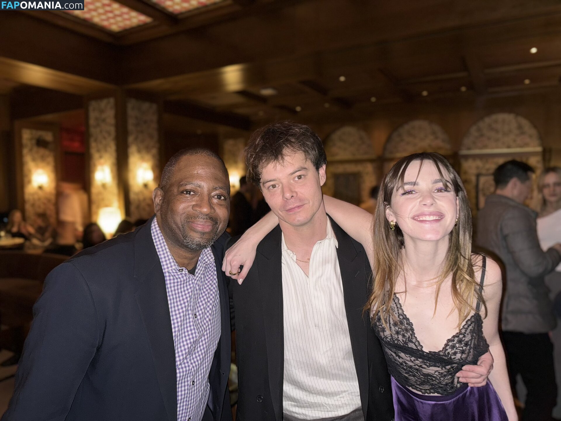 AdventuresSabrina / Kiernan Shipka / kiernanshipka Γυμνός OnlyFans  Διαρρεύσαστη φωτογραφία #1555