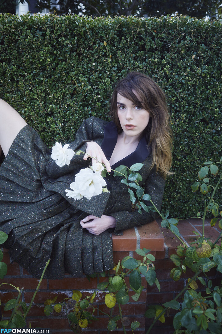 AdventuresSabrina / Kiernan Shipka / kiernanshipka Γυμνός OnlyFans  Διαρρεύσαστη φωτογραφία #1562