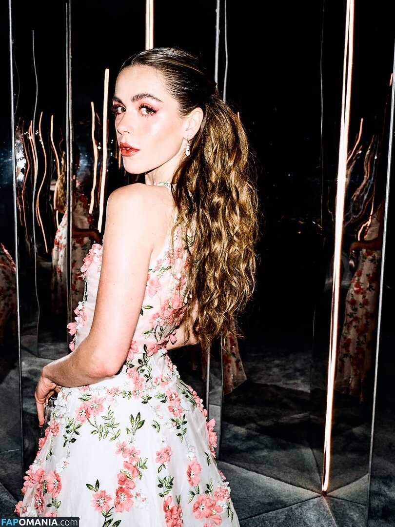 AdventuresSabrina / Kiernan Shipka / kiernanshipka Γυμνός OnlyFans  Διαρρεύσαστη φωτογραφία #1565