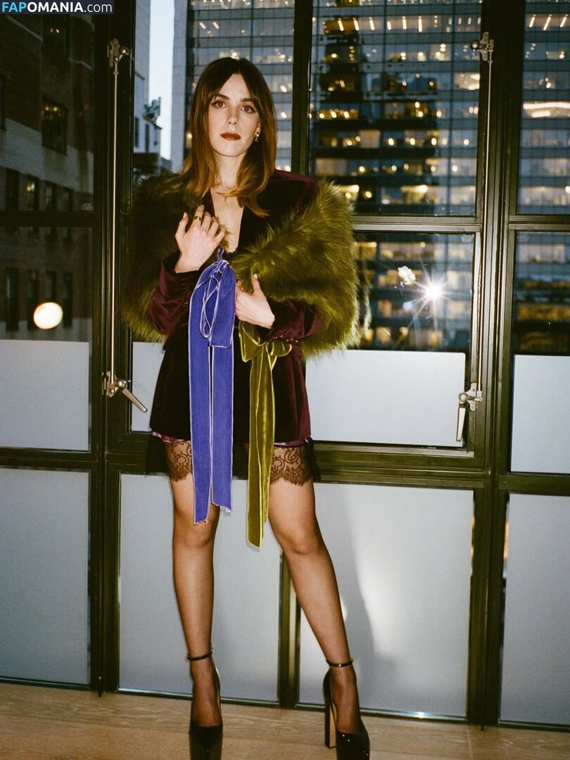 AdventuresSabrina / Kiernan Shipka / kiernanshipka Γυμνός OnlyFans  Διαρρεύσαστη φωτογραφία #1567