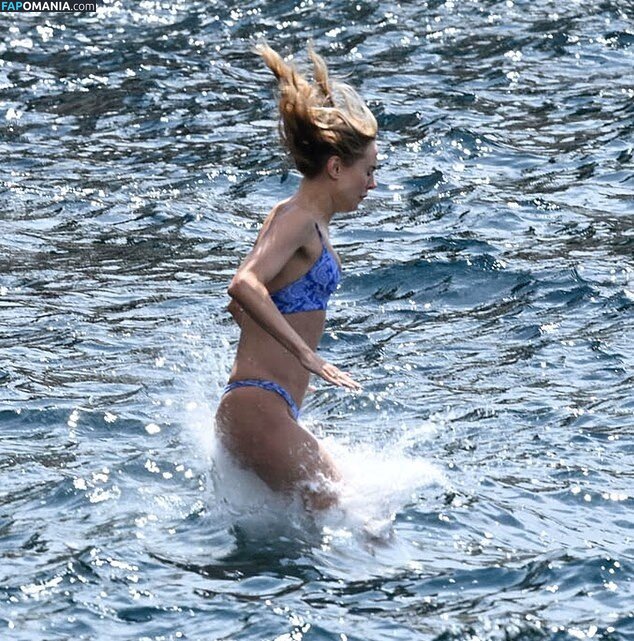 Kimberley Garner / https: / kimberleygarner / kimberleylondon / officialkimberleygarner Γυμνός OnlyFans  Διαρρεύσαστη φωτογραφία #978
