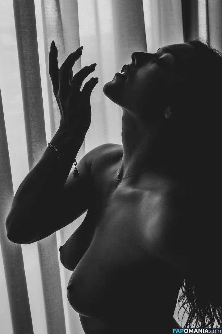 Kimkah / Kimkardhashish / Kimpoossyble / laurakimka Γυμνός OnlyFans  Διαρρεύσαστη φωτογραφία #13