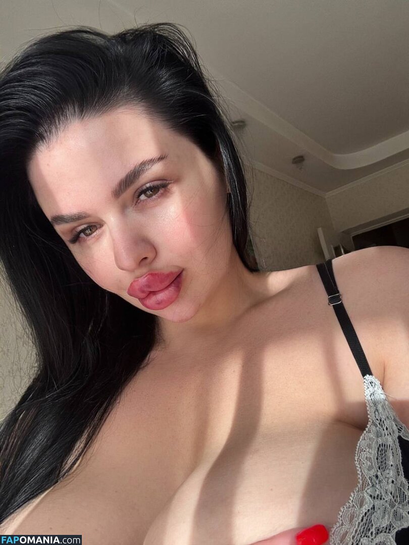 https: / kristina_doru Γυμνός OnlyFans  Διαρρεύσαστη φωτογραφία #10