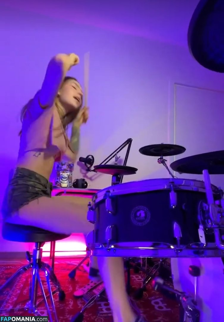Kriss Drummer / Kristina Rybalchenko / kriss_drummer / user Γυμνός OnlyFans  Διαρρεύσαστη φωτογραφία #12