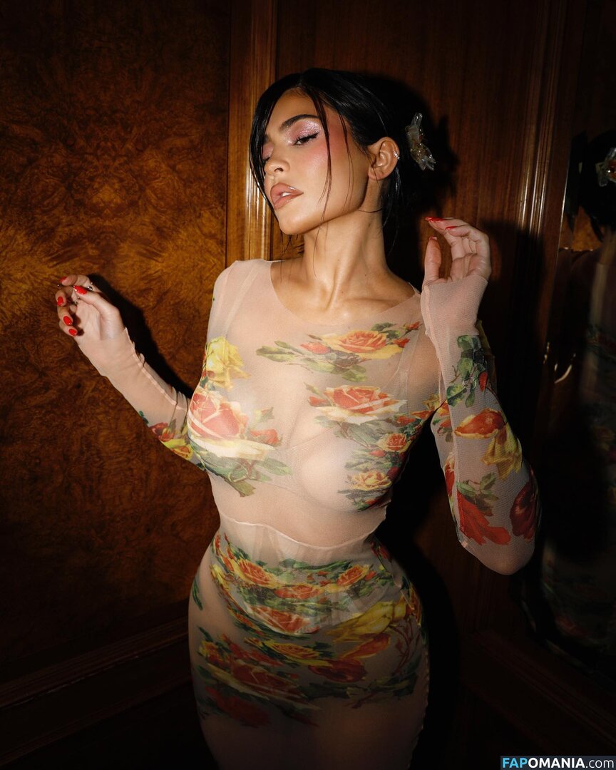 Kylie Jenner / https: / kyliejenner / kyliejenner.2 Γυμνός OnlyFans  Διαρρεύσαστη φωτογραφία #123