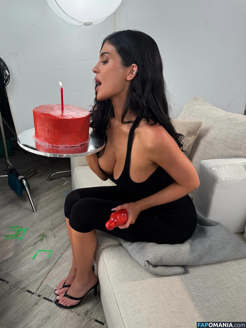 Kylie Jenner / https: / kyliejenner / kyliejenner.2 Γυμνός OnlyFans  Διαρρεύσαστη φωτογραφία #135