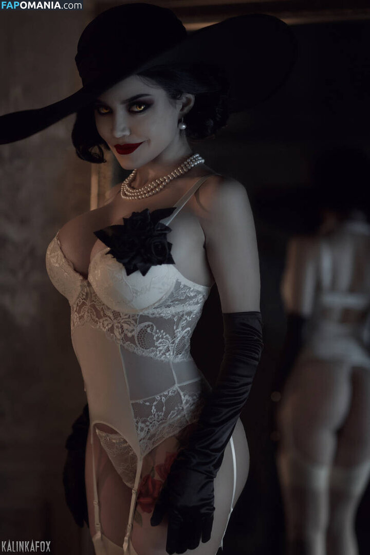 Alcina Dimitrescu and Bela Dimitrescu / Cassandra Dimitrescu / Daniela Dimitrescu / Lady Dimitrescu / ladydumitrescu Γυμνός OnlyFans  Διαρρεύσαστη φωτογραφία #7