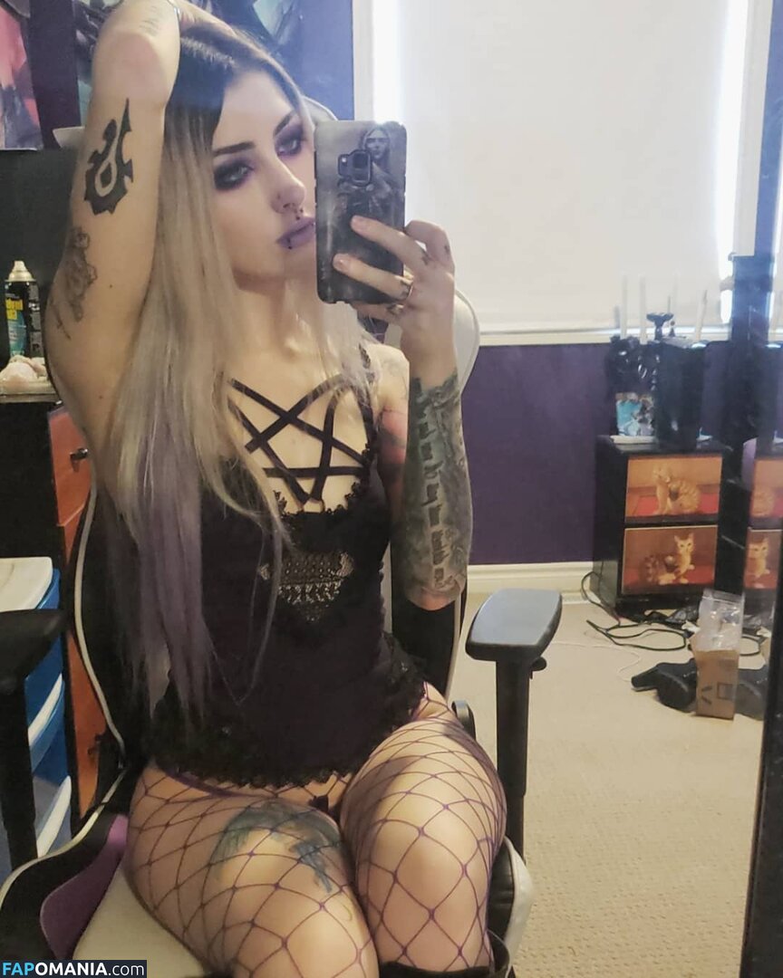 ladysurvival / ladysurvivalwow / onlyfungi Γυμνός OnlyFans  Διαρρεύσαστη φωτογραφία #2