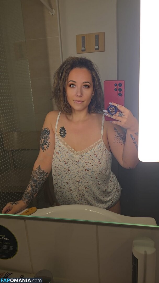 lariarussell / ryanfirst1 Γυμνός OnlyFans  Διαρρεύσαστη φωτογραφία #13