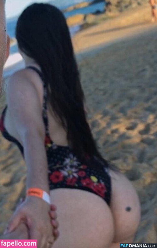 Larissa Peyerle / https: / larissapeyerle Γυμνός OnlyFans  Διαρρεύσαστη φωτογραφία #5