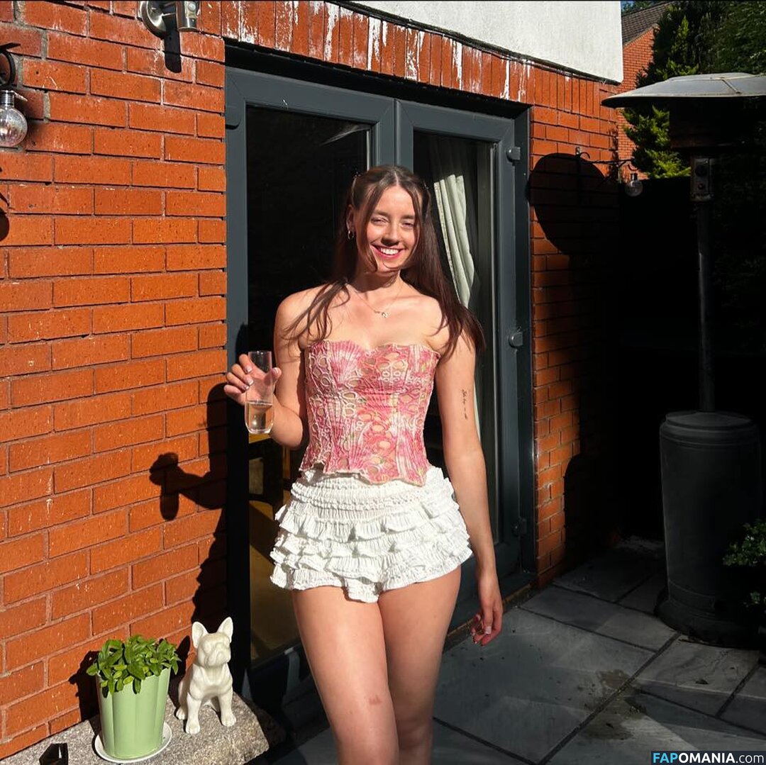 Laura Wilshaw / https: Γυμνός OnlyFans  Διαρρεύσαστη φωτογραφία #3
