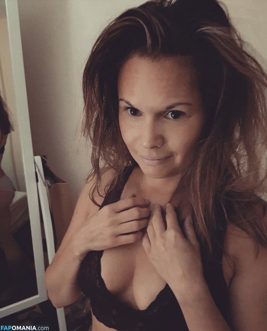 Laura Woodford / https: / laurakwoodford / lwoodf Γυμνός OnlyFans  Διαρρεύσαστη φωτογραφία #1