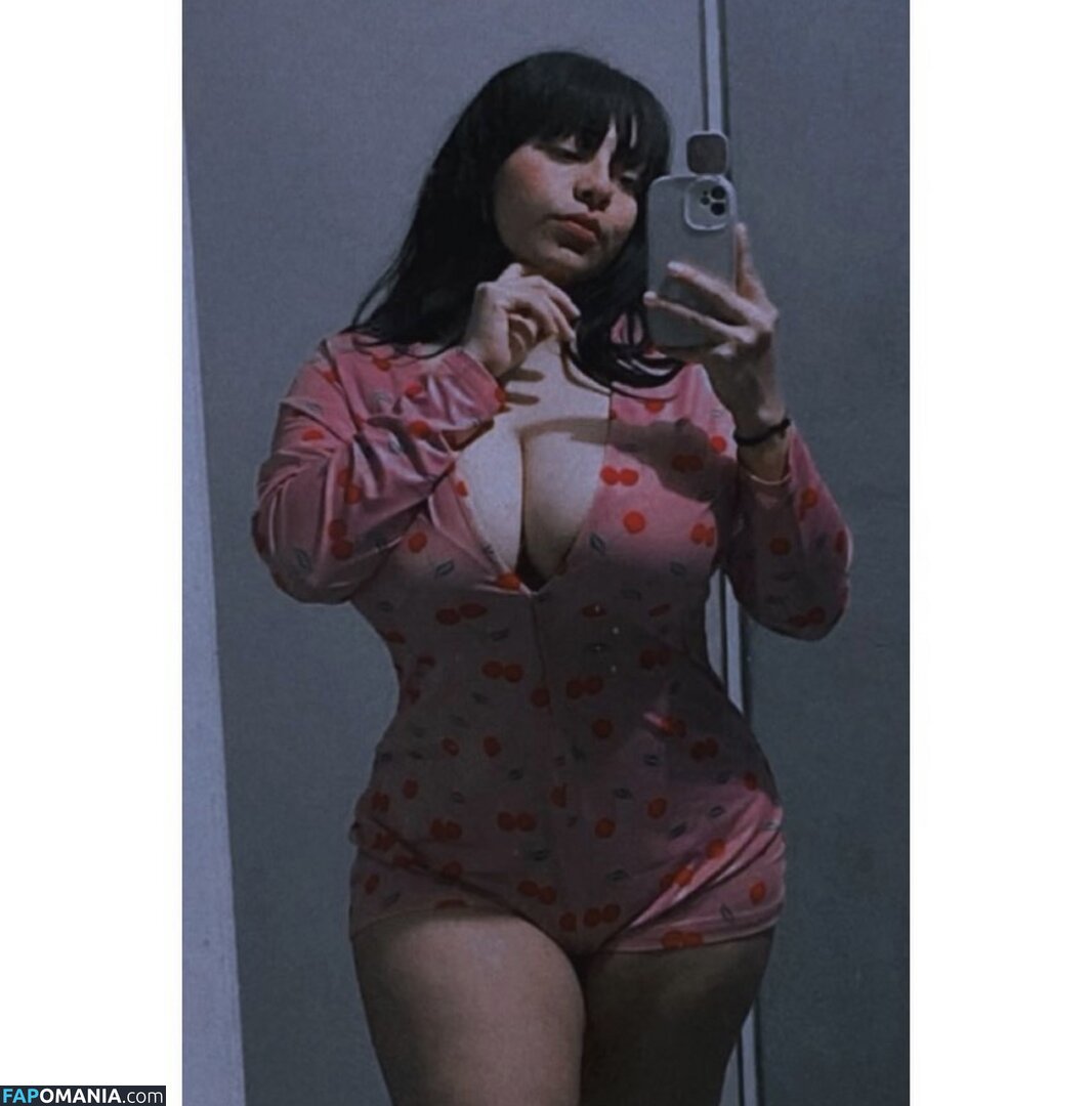 Lauralrg08 / lauraroman_01 Γυμνός OnlyFans  Διαρρεύσαστη φωτογραφία #1