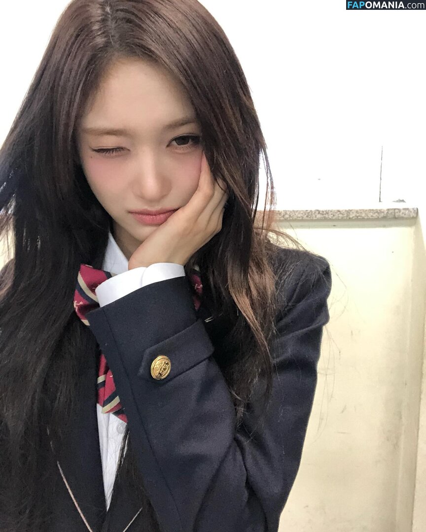 Lee Hyun-Seo / eeseooes / https: / iveleeseoi Γυμνός OnlyFans  Διαρρεύσαστη φωτογραφία #5