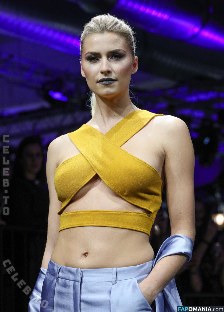 LenGercke / Lena Gercke / https: / lenagercke Γυμνός OnlyFans  Διαρρεύσαστη φωτογραφία #745