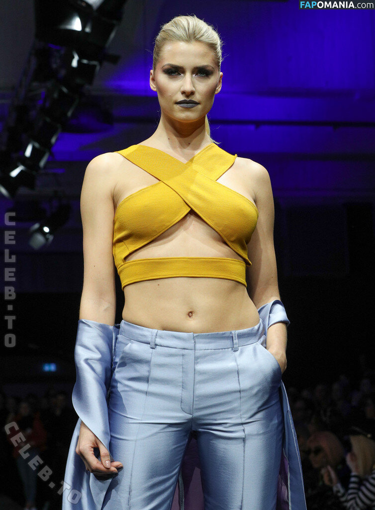 LenGercke / Lena Gercke / https: / lenagercke Γυμνός OnlyFans  Διαρρεύσαστη φωτογραφία #746