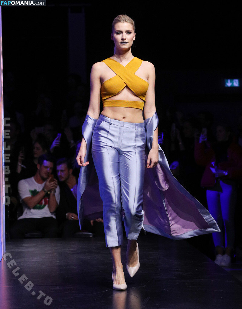 LenGercke / Lena Gercke / https: / lenagercke Γυμνός OnlyFans  Διαρρεύσαστη φωτογραφία #747