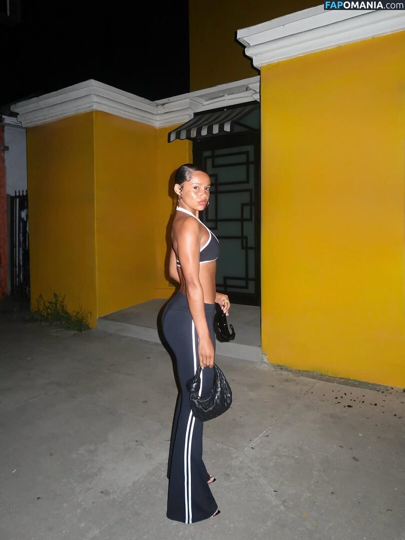 Liana Maria / lianamariaofficial Γυμνός OnlyFans  Διαρρεύσαστη φωτογραφία #20