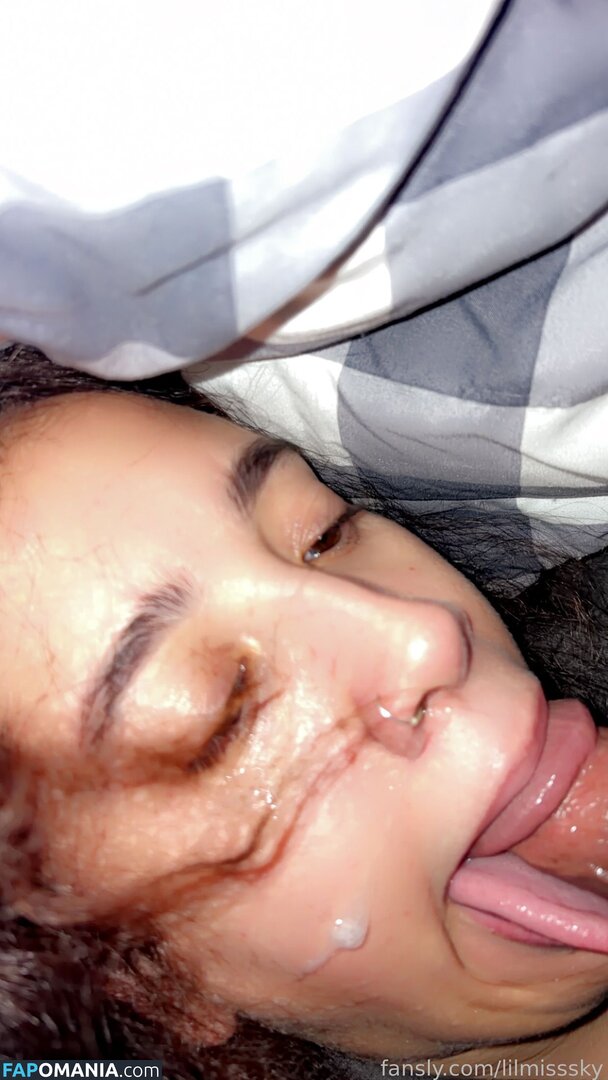 Lilmisssky / knd_sky Γυμνός OnlyFans  Διαρρεύσαστη φωτογραφία #5